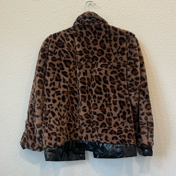 Crazy Train Brown and Black Teddy Jacket Leopard Print - Picture 2 of 4